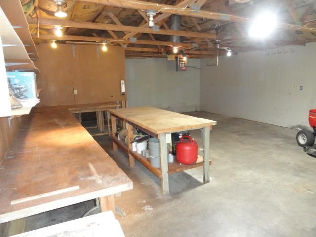 3395 8th Ave, Wisconsin Dells, WI 53965