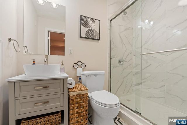 162 Blue Heron Drive, Secaucus, NJ 07094