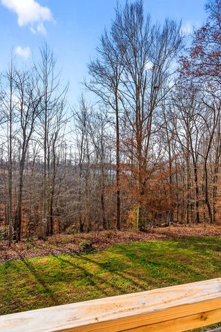 181 Wade Subdivision Ln, Gainesboro, TN 38562