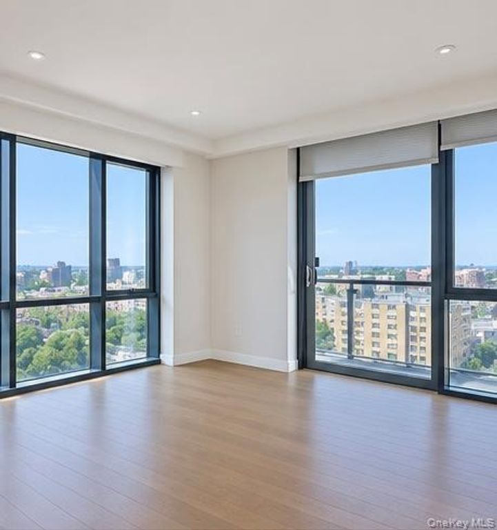 134-37 35th Avenue 10A, Flushing, NY 11354 — photo 5
