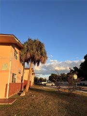7481 SW 10th Ct 202C, North Lauderdale, FL 33068