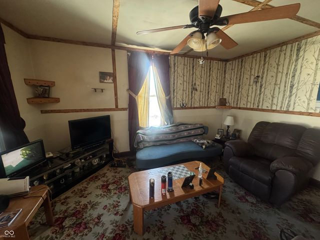 633 W Sheridan Street, Greensburg, IN 47240