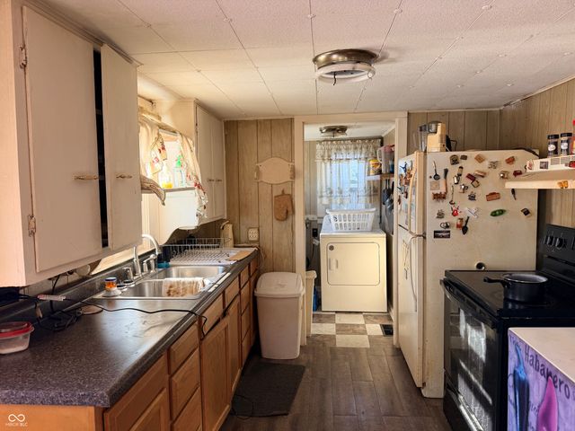 633 W Sheridan Street, Greensburg, IN 47240