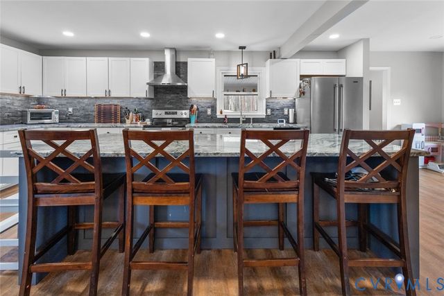 12056 Elmont Rd, Ashland, VA 23005