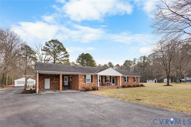 12056 Elmont Rd, Ashland, VA 23005