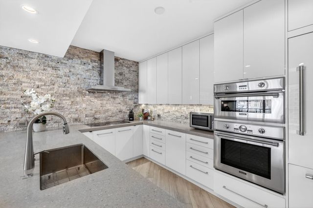 100 S Birch Road 803, Fort Lauderdale, FL 33316