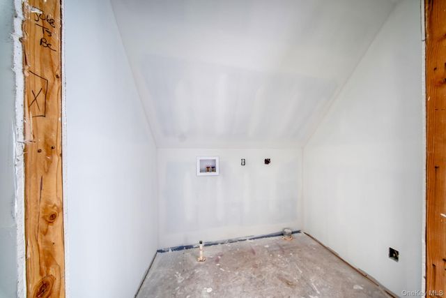 48 W Corbett Road, Montgomery, NY 12549