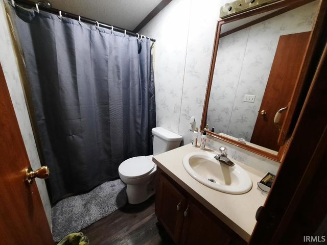 410 N Center Street, Eaton, IN 47338