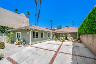 7128 Mammoth Avenue, Van Nuys, CA 91405