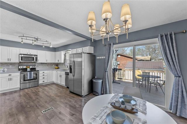 3412 W 9th Court, Lawrence, KS 66049