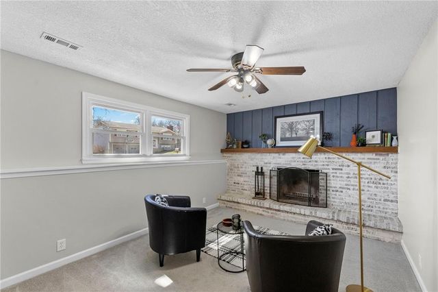 3412 W 9th Court, Lawrence, KS 66049