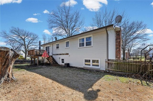 3412 W 9th Court, Lawrence, KS 66049