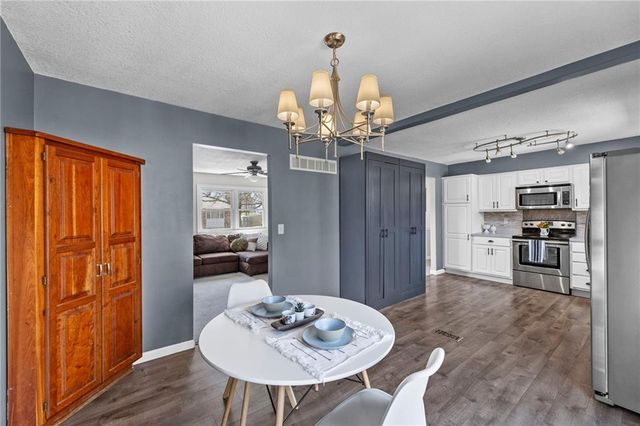 3412 W 9th Court, Lawrence, KS 66049