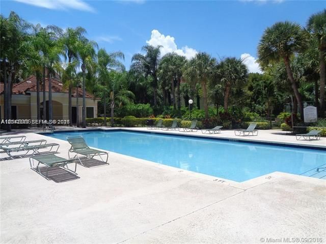 540 S Park Road 159, Hollywood, FL 33021