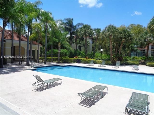 540 S Park Road 159, Hollywood, FL 33021