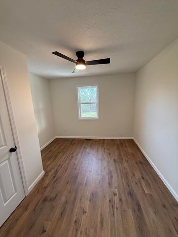 1356 Baxter Ridge Road, Lawrenceburg, KY 40342