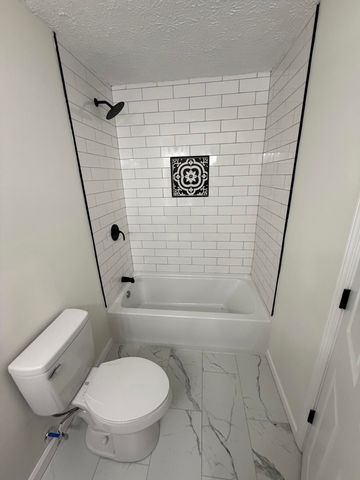 1356 Baxter Ridge Road, Lawrenceburg, KY 40342