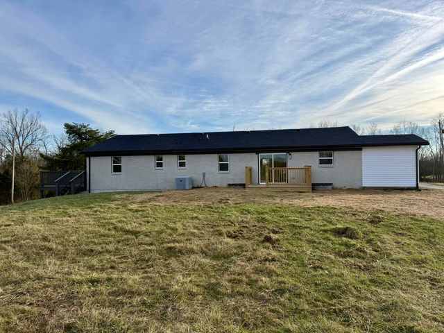 1356 Baxter Ridge Road, Lawrenceburg, KY 40342