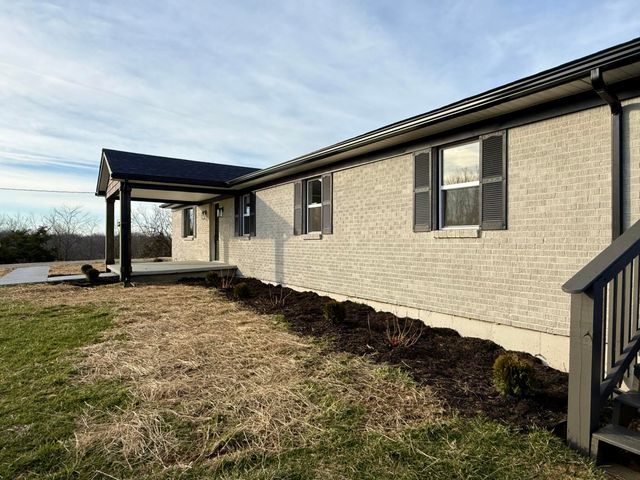 1356 Baxter Ridge Road, Lawrenceburg, KY 40342