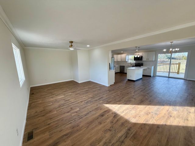 1356 Baxter Ridge Road, Lawrenceburg, KY 40342