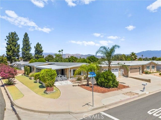 2964 Silver Oak Way, Hemet, CA 92545