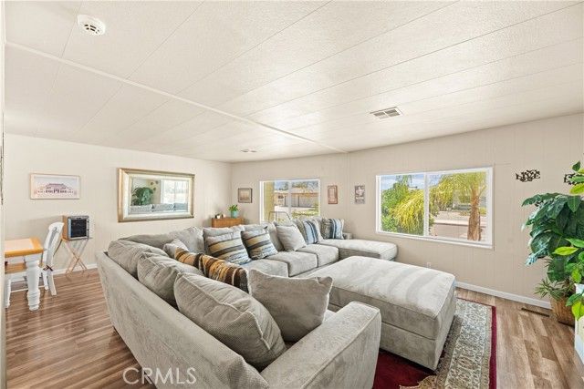 2964 Silver Oak Way, Hemet, CA 92545