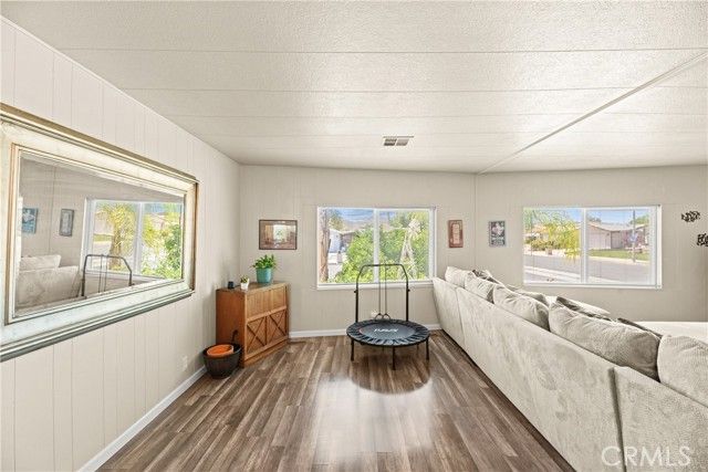 2964 Silver Oak Way, Hemet, CA 92545