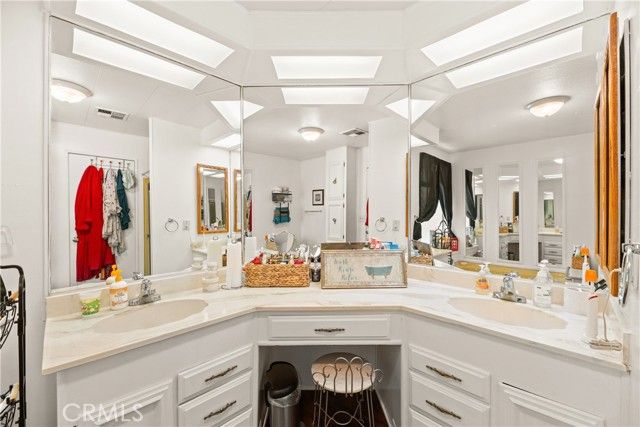 2964 Silver Oak Way, Hemet, CA 92545