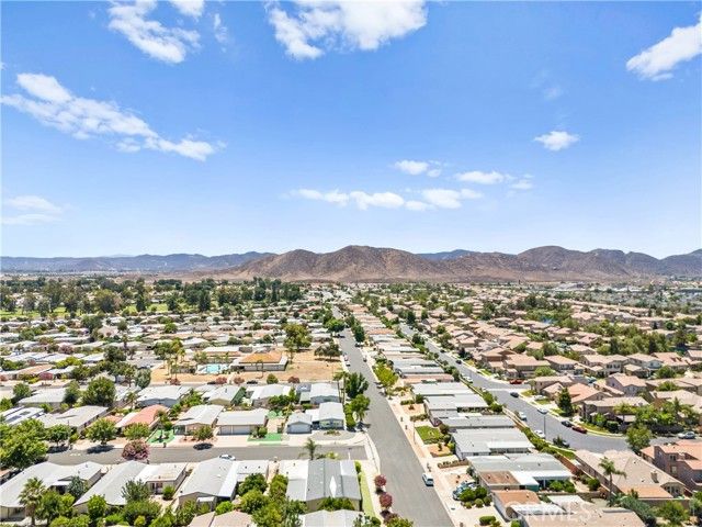 2964 Silver Oak Way, Hemet, CA 92545