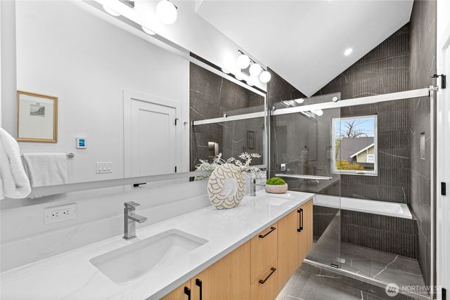 6547 11th Avenue NW, Seattle, WA 98117