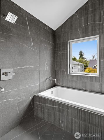 6547 11th Avenue NW, Seattle, WA 98117