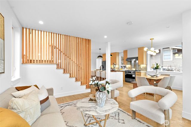 6547 11th Avenue NW, Seattle, WA 98117