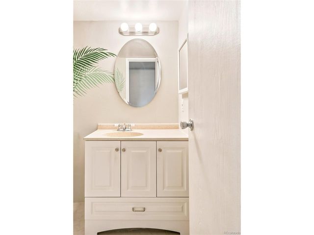 380 Zang St 6-304, Lakewood, CO 80228