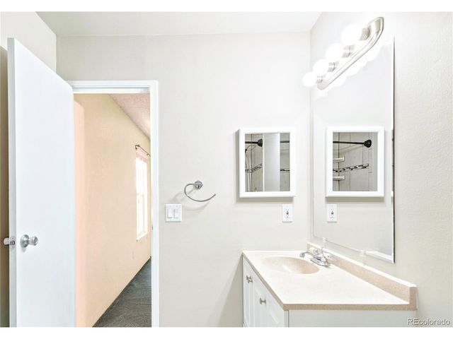 380 Zang St 6-304, Lakewood, CO 80228
