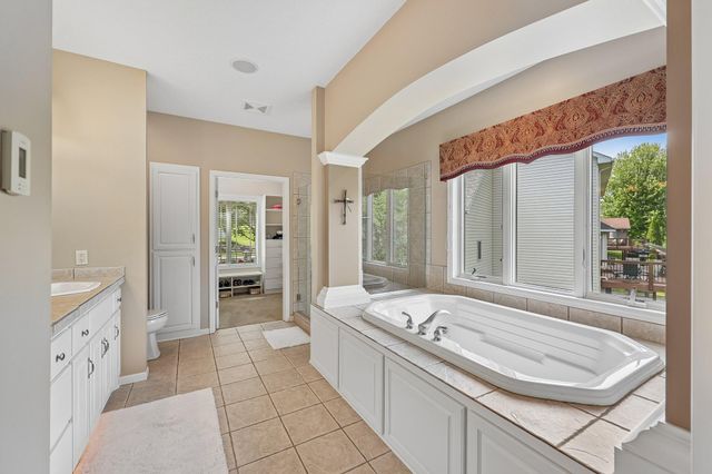 16608 73rd Avenue N, Maple Grove, MN 55311