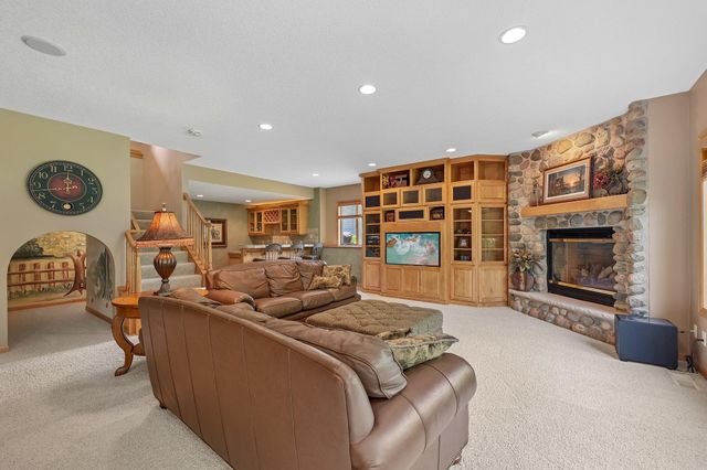 16608 73rd Avenue N, Maple Grove, MN 55311