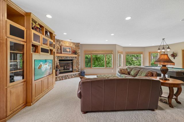 16608 73rd Avenue N, Maple Grove, MN 55311