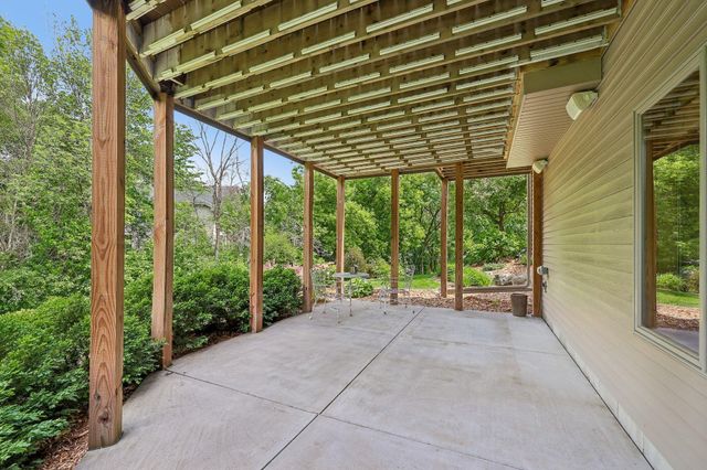 16608 73rd Avenue N, Maple Grove, MN 55311