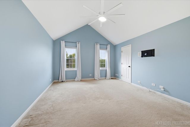 39W832 Carl Sandburg Road, St. Charles, IL 60175