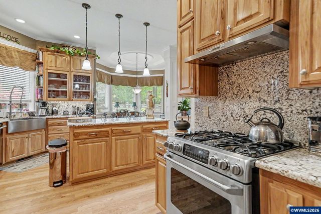 2727 Old Farm Av NW, Salem, OR 97304