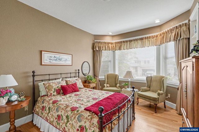 2727 Old Farm Av NW, Salem, OR 97304