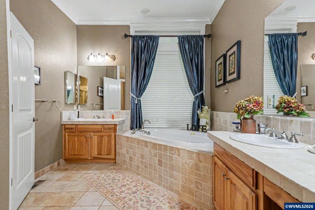 2727 Old Farm Av NW, Salem, OR 97304