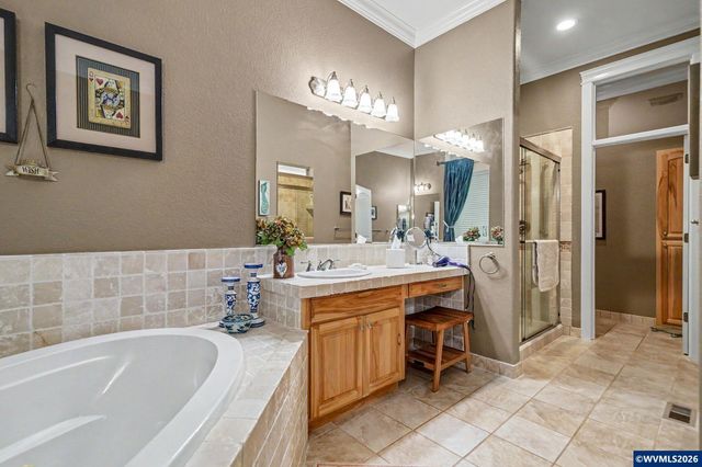 2727 Old Farm Av NW, Salem, OR 97304