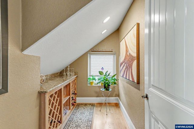 2727 Old Farm Av NW, Salem, OR 97304
