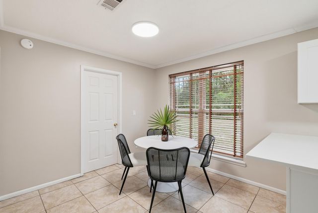 1934 County Highway 3280, Freeport, FL 32439