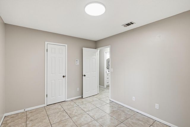 1934 County Highway 3280, Freeport, FL 32439