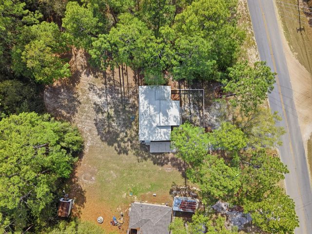 1934 County Highway 3280, Freeport, FL 32439