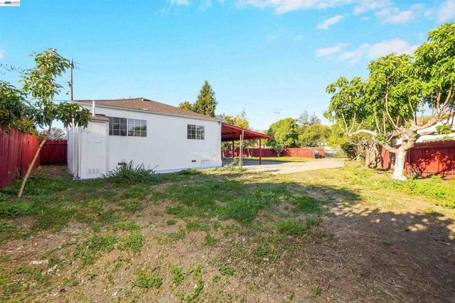 387 Tennyson Rd, Hayward, CA 94544