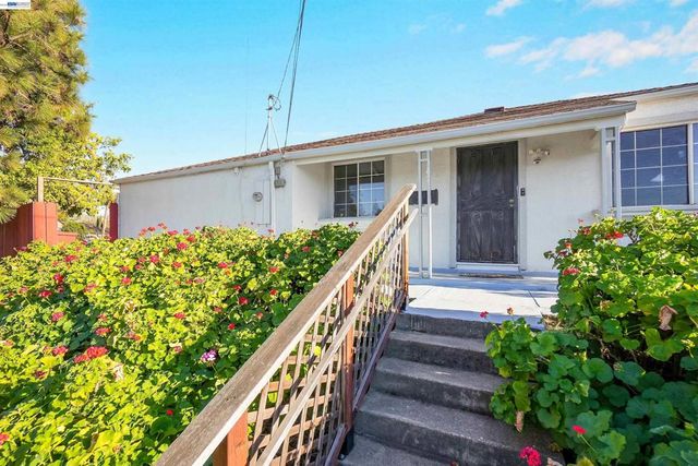 387 Tennyson Rd, Hayward, CA 94544