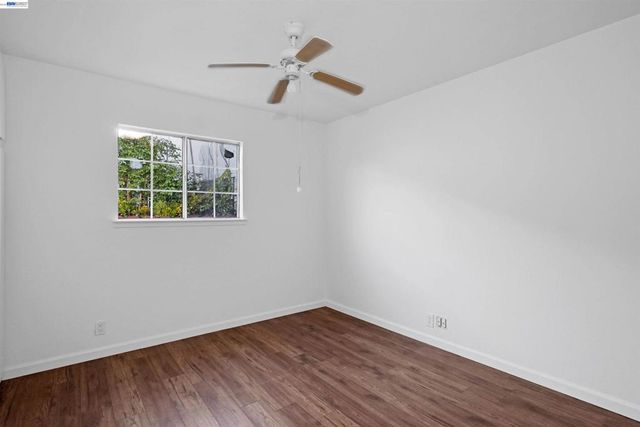 387 Tennyson Rd, Hayward, CA 94544